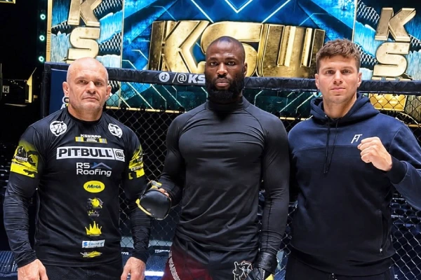Urosh with 2 other male fighters